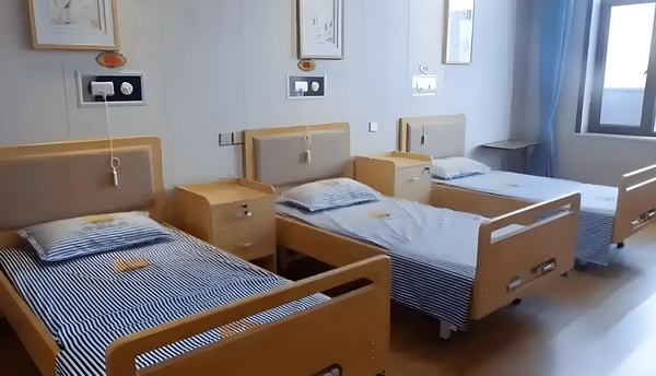 药谋芳华